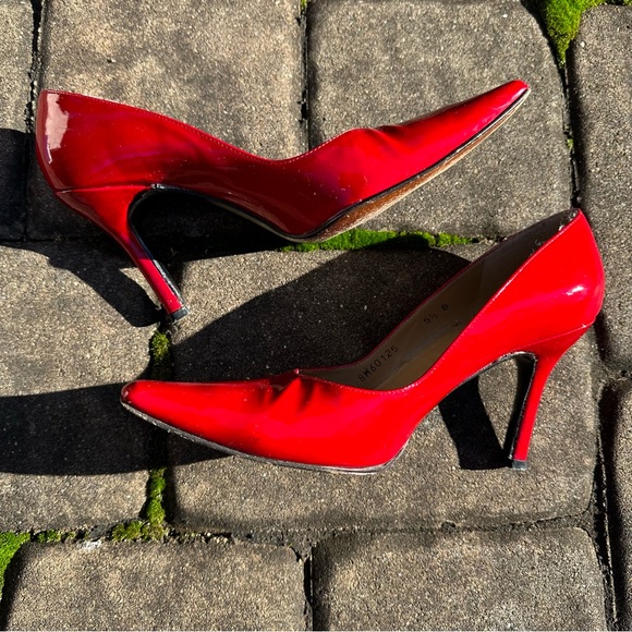 Stuart Weitzman Ruby Red Pointy Toe Patent Pumps - Picture 4 of 7